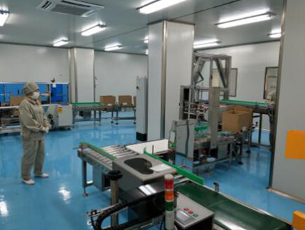 <b>自動裝箱機客戶現(xiàn)場</b>